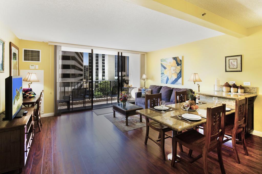 Waikiki Sunset Mountain View Near Beach With Parking Honolulu Extérieur photo