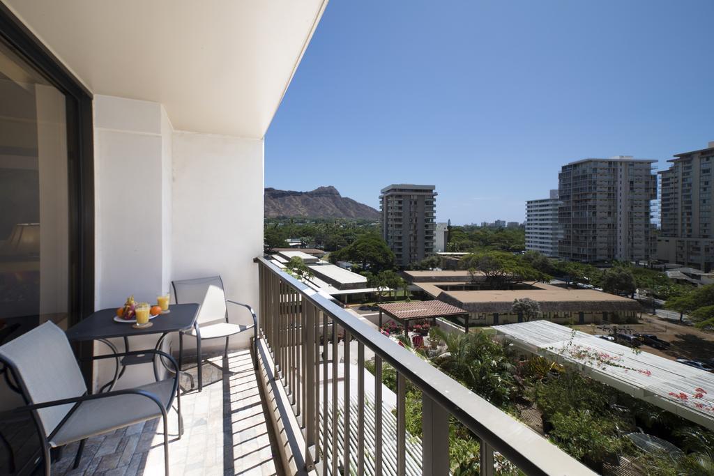 Waikiki Sunset Mountain View Near Beach With Parking Honolulu Extérieur photo